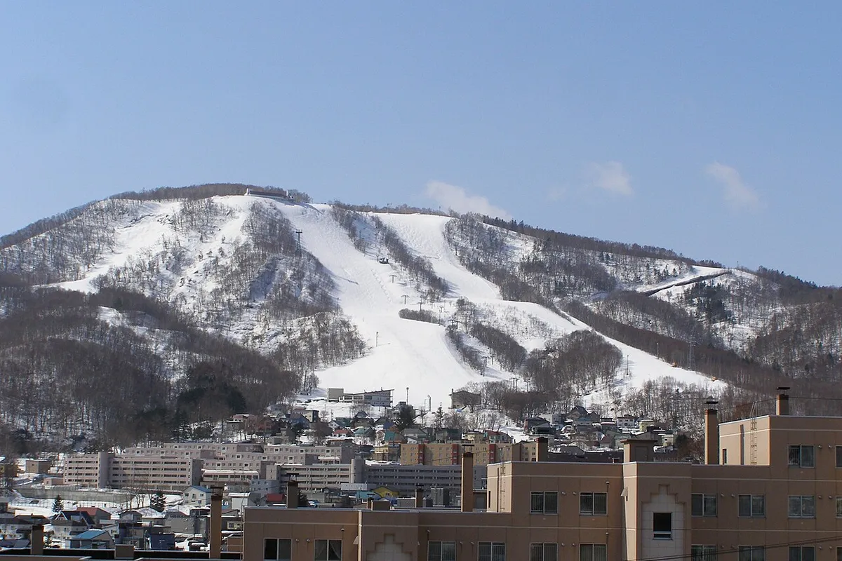 오타루 덴구야마 전망 2010년 지역 자료 사진 · 실시간 화면 및 동일 촬영 지점 아님